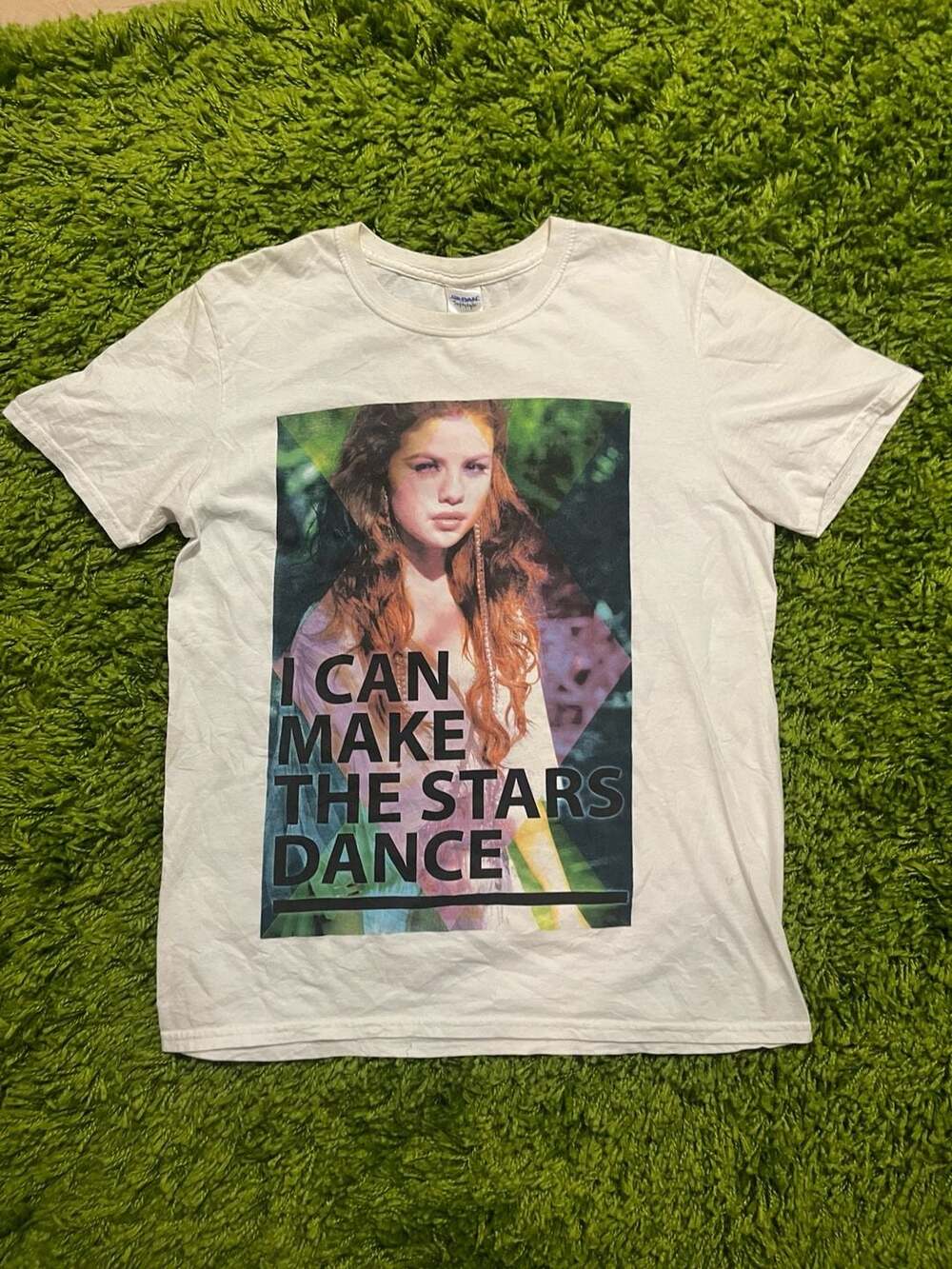Selena Gomez Stars Dance Tour 2013 Vintage White Graphic T-Shirt